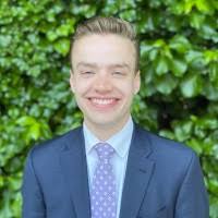 Ian Deering Email & Phone Number