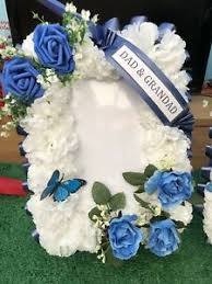 Orchids, roses, germini, hydrangea, chrysanthemums and carnations form the two working days notice is required when ordering this funeral flower arrangement, only available for local delivery in and around abingdon. Funeral Flowers Brother For Sale Ebay