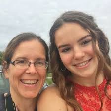 Julie Bitner (@bitner_julie)