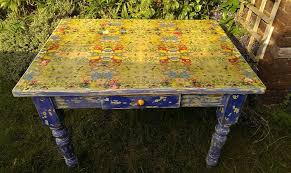 Table Top Transformation Napkin Decoupage Diy Tutorial Decoupage Table Decoupage Diy Napkin Decoupage