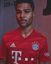 Thomas Müller 書籍】HOT ! バイエルン·ミュンヘンホーム24-25 MÜLLER 25