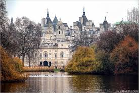 St James Park A Londres Un Parc Avec Vue Sur Buckingham Palace St James Park Parc Londres Palace