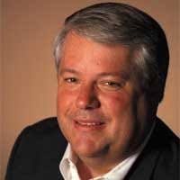 Steve Jobs Retires: Here's Who Runs the Show Now