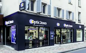 Optic 2000 est une enseigne française spécialisée dans la vente de lentilles de contact et de lunettes de vue et solaires. Coronavirus Optic 2000 Met En Place Un Les Dossiers Lsa De La Grande Consommation