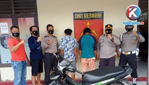Dicari segera supir multiskill jujur,tanggung jawab,mau kerja cv harap melalui di cari kerja serabutan, kerja berat u.17 s/d 30th,tinggal dalam. Kupas Tuntas Dua Pelaku Curat Di Baradatu Way Kanan Berhasil Diringkus Polisi