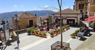 Клаудио бизио, алессандро сьяни, анджела финоккьяро и др. Benvenuti Al Sud Le Location A Castellabate Anche Del Ristorante