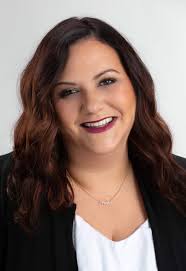 Entertaining Angels singer/songwriter Aaron Hymes sits down with Sarah  White