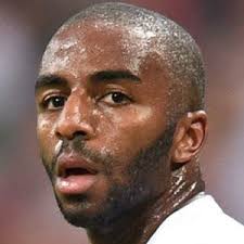 O lateral do leicester city regressou às convocatórias da seleção e foi titular frente à lituânia. Ricardo Pereira Jogador De Futebol Biografia Curiosidades E Vida Pessoal Famous Birthdays