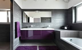 Cuarto De Bano Morado Banos Modernos Pequenos Diseno De Banos Diseno Banos Pequenos