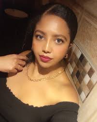 Eli G (@elizabeth_gv93) • Φωτογραφίες και βίντεο στο Instagram