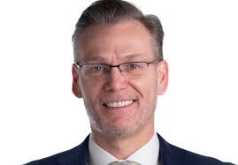 Winnebago president steps down