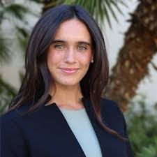 As summer comes to an end, I wanted to share some exciting updates! This  past May, I graduated Magna Cum Laude from the Isenberg School of  Management, UMass Amherst and completed my