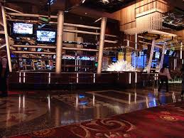 If fried foods are a requirement for a good sports bar well then tap vegas inside mgm grand las vegas is where you need to park yourself for long days of sports viewing. Las Vegas Best Sports Books