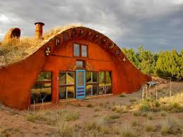 21 Amazing Off The Grid Houses Earth Homes Earthship Home Sustainable Home