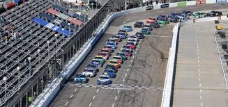 The nascar rule book specifies all guidelines in detail and the cars are checked for the frame (chassis) consists of a structure of square and round steel tubing of variable thickness. Elliott Races Into Nascar Round Of 4 Video Gm Authority