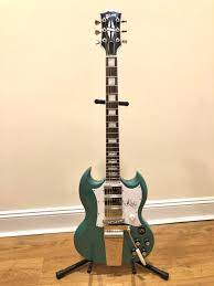 A new gibson sg custom signature model has been revealed for the roots guitarist 'the captain' kirk douglas, his second sg collaboration with the company following a but that's just one of a number of features that makes this electric guitar especially versatile. Charitybuzz Kirk Douglas Of The Roots Signed Signature Sg Gibson Guitar Lot 2118800