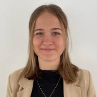 30+ Profile mit dem Suchbegriff „Lesley“