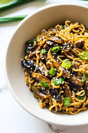 Mushroom Ramen Or Maggi Noodles The Twin Cooking Project By Sheenam Muskaan Recipe Mushroom Ramen Stuffed Mushrooms Noodle Recipes