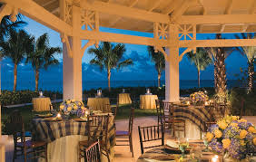 The Surf Break Lawn Beautiful Outdoor Wedding Waterfront Wedding Venue Breakers Palm Beach