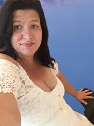 76 Year Old from USA 🇺🇸 Today's my Birthday No one To Wish 😍