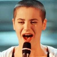 Tu riri tu riri tu ririri tu riri tu riri tu ririri tu rira ru riri ri ra sai che dovresti venirci anche слова и текст песни salemi silvia a casa di luca предоставлены сайтом megalyrics.ru. Silvia Salemi Tutti Gli Accordi 100 Corretti