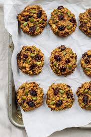 Find your perfect oatmeal cookie—whether soft and chewy, spiced with ginger, or studded with chips of chocolate or butterscotch. Chewy Healthy Breakfast Cookies Vegan Walder Wellness Dietitian