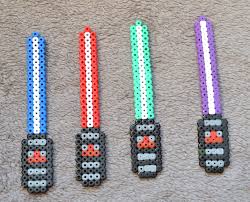 Sabre Laser Star Wars En Perles Hama Perle Hama Star Wars Minecraft Perle Hama Perles Hama