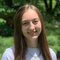 Debora Fulop's Instagram, Twitter & Facebook