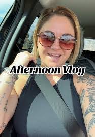 Tammy Amos's Instagram, Twitter & Facebook