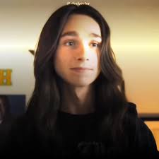 Hunter Sylvester Outfits