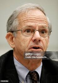 18 Photos & High Res Pictures