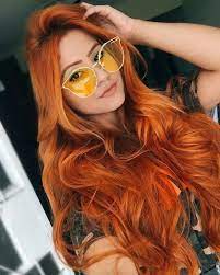 El Cabello Naranja Es El Tono Del Otono Cabello Rojo Natural Cabello Anaranjado Cabello Color Cobre