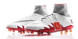 Vi har modeller för alla åldrar, alla underlag och alla spelstilar. Nikes Fotbollsskor Signerade Neymar Och Jordan Finns Nu Pa Unisportstore Se Unisport Dk
