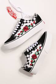 Black And Gold Checkered Vans Platformvans1 Jpg Vans Shoes Fashion Rose Vans Custom Vans Shoes