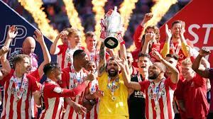 The bees take on the swans at wembley stadium for a place in next season's premier league. Kdxgmiajxwqqzm
