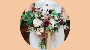 While certain blooms such as roses are available all year round, most other flowers are only available during particular months and seasons. A Seasonal Guide To Wedding Flowers Zola Expert Wedding Advice