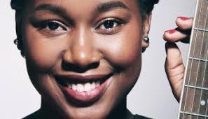 Jenny Cabral s'offre une prod de Dotorado Pro sur Chama a Policia