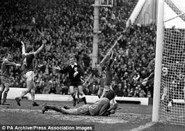 Spurs already have an efl cup final against manchester city on the horizon but jose mourinho knows as well as anyone the value of silverware in propelling a club forward and has indicated with previous selections that he will name fa cup preview: Liverpool V Everton Fa Cup Semi Final 1977 The Story Of The Goal That Never Was Daily Mail Online