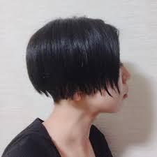 nabeさんはinstagramを利用しています 今流行りのリヴァイカットでございます hairstyle shorthair 黒髪 刈り上げ女子 リヴァイカット milkteeth haircut 刈り上げ女子 黒髪 して