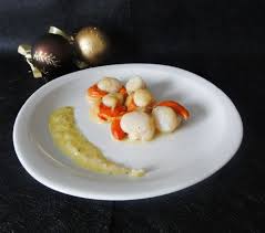 Noix De Saint Jacques Au Beurre D Agrumes Noix De Saint Jacques Gastronomie Recettes De Cuisine