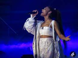 Ariana is a soprano, which means she can sing high notes easily. Unpopular Opinion Ariana Grande Needs To Start Putting Her Voice To Good Use Arts The Harvard Crimson