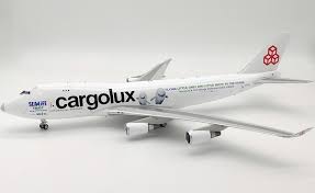 The aircraft's first flight was on 4 may 1993 and it entered service with cargolux airlines on 17 november 1993. Boeing 747 400f Cargolux Sealife Trust Lx Ecv With Stand