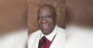 Paula Batiste's Instagram, Twitter & Facebook