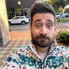 Wendy Spradlin's Instagram, Twitter & Facebook