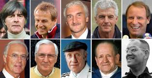 Deutschlands thomas müller nach seiner verpassten torchance im achtelfinalspiel gegen england. Joachim Low Hort Nach Em Im Sommer Auf Nach 15 Jahren Sucht Fussball Deutschland Wieder Einen Bundestrainer Ostbelgien Direkt