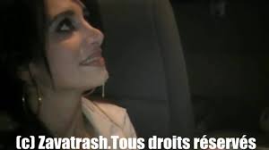 MILF Glory Zavatrash sucks and jerks off grandpa in his shed - Pornotrash