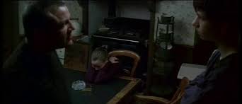 Freddie cunliffe (tom), lara belmont (jessie), tilda swinton (mother), ray winstone. Zona Di Guerra Wikipedia