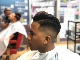 Barber/Pemangkas/Tukang Gunting 1 Kekosongan shj Lokasi di Dato Keramat  Kuala Lumpur Tempat tinggal disediakan Konsep : X gaji Bulan X sewa kerusi  X Komitmen Sendiri Boss Masa sendiri X perlu bayar sewa