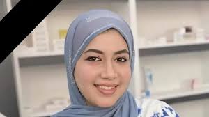 Elin Krantz 🦋 Idag är det tolv år sedan Elin mördades av Ephrem Yohanne  efter en utekväll i centrala Göteborg. Elin somnade på spårvagnen när hon  var på väg hem. När hon