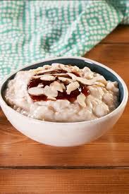 Slow Cooker Rice Pudding Is Literally Our Fave Thing To Have On The Go Recipe Slow Cooker Rice Pudding Slow Cooker Desserts Rice Pudding